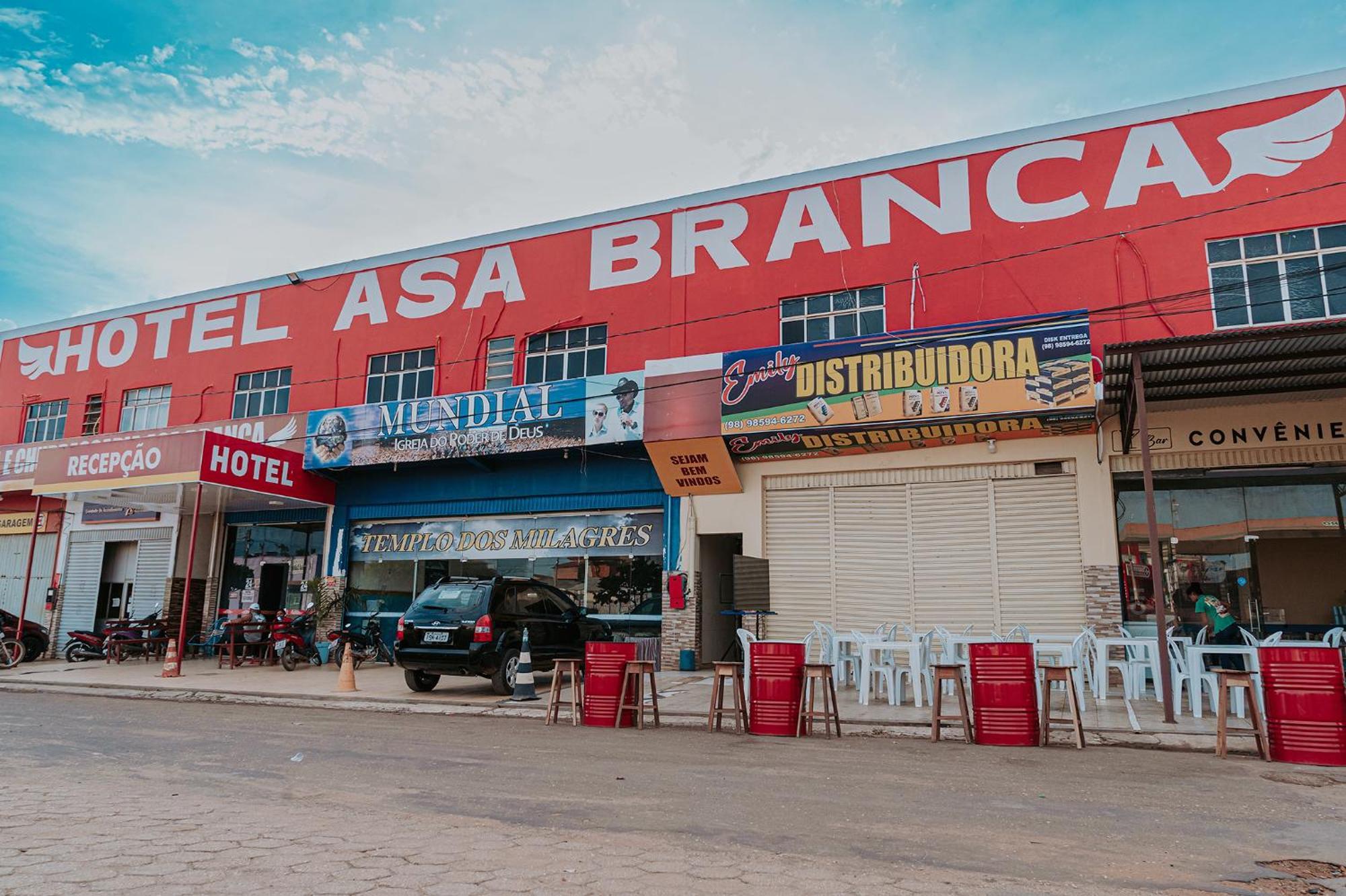 Hotel E Churrascaria Asa Branca Buriticupu エクステリア 写真